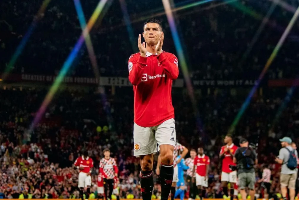 Ronaldo Kembali Garang di Depan Gawang Lawan, Fans MU Beri Pujian Setinggi Langit: Raja Telah Kembali!