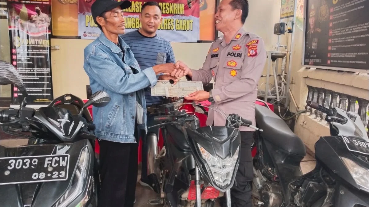 Empat Tahun Hilang Diambil Maling, Warga Malangbong Sumringah Motor Miliknya Dikembalikan Polisi