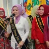 Bunda Paud Jabar, Atalia Praratya (Tengah). saat Rakorprov Bunda Paud Jabar, Selasa (11/10). Foto. Sandi Nugraha.