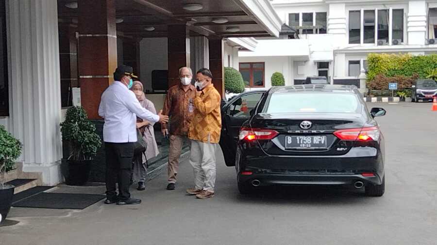 Petinggi Komnas HAM Sambangi Kantor Menkopolhukam Serahkan Rekomendasi Tragedi Kanjuruhan