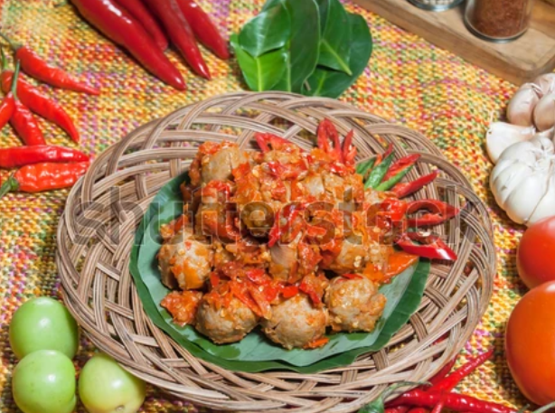 Bakso Mercon(shutterstock)