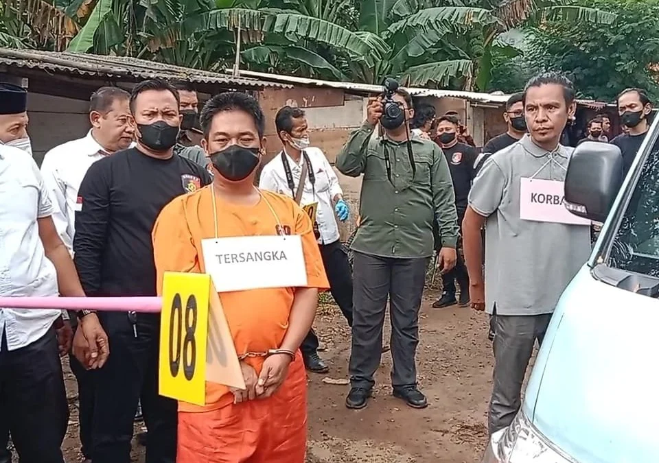 Begini Kronologi Pembunuhan Sopir Angkot di Tangerang Berdasarkan Hasil Rekonstruksi