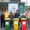 Peringati World Clean Up Day Indonesia (WCDI) 2022, puluhan ribu warga Lembaga Dakwah Islam Indonesia (LDII) se -Jawa Barat gelar aksi bersih-bersih serentak, Jumat (30/9).