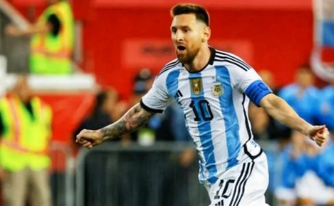 Scaloni Ingatkan Lionel Messi yang Ingin Menjadi Juara Dunia : Sepak Bola Terkadang Tidak adil