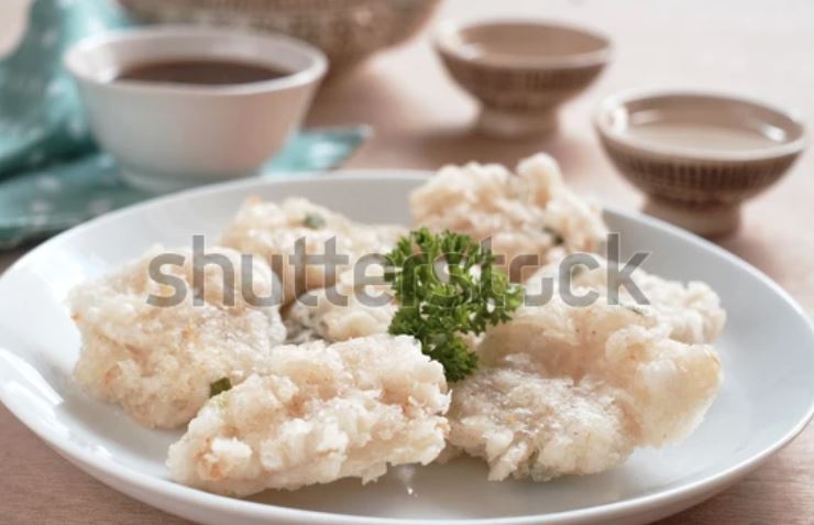 Resep Membuat Cireng Isi Keju dan Sosis (shutterstock)