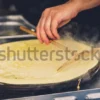 Crepes Jajanan Lama yang Viral Kembali, Begini Resep Membuatnya (Shutterstock)