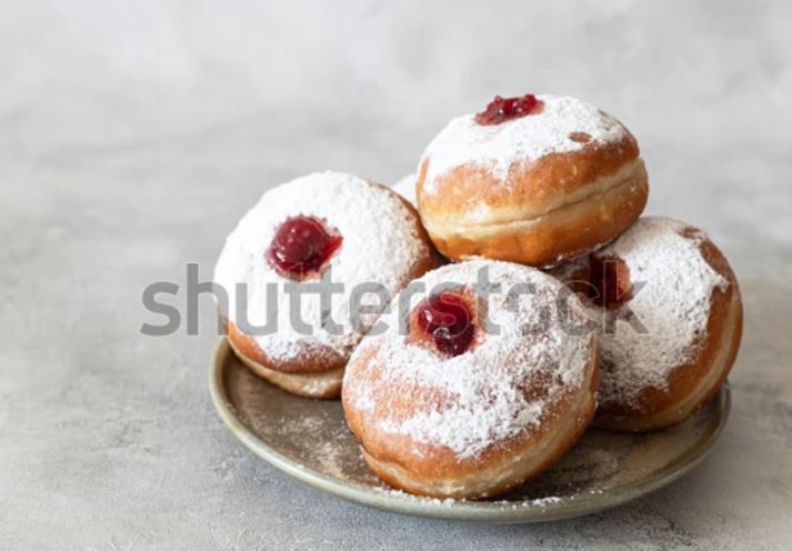 Donat sering dijadikan hidangan penutup oleh sebagian orang. Tak heran apabila banyak orang yang menggemari donat.(Shutterstock)