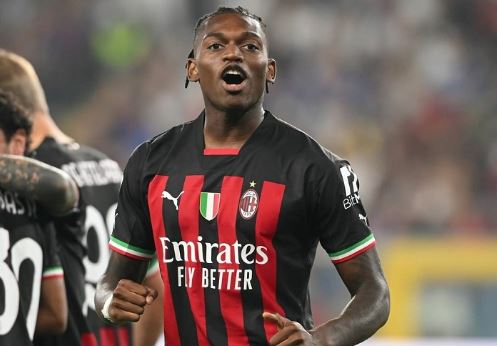 Berapa Biaya AC Milan untuk Perpanjang kontrak Rafael Leao, Ismael Bennacer dan Olivier Giroud?