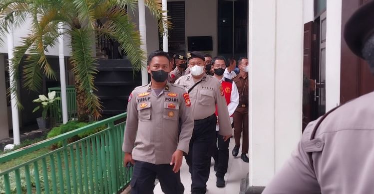 Pengacara: Irfan Widyanto Jadi Korban Sekanario Ferdy Sambo, Dia Kena Prank!