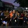 Ridwan Kamil Gubernur Jabar meninjau langsung korban gempa bumi di Cianjur (foto Cianjur Ekspres)