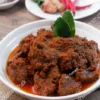 Rendang (shutterstock)