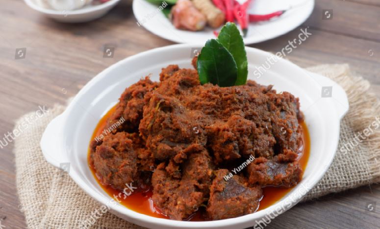 Rendang (shutterstock)