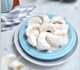 Kue Putri Salju (shutterstock)