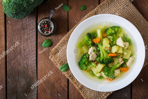 Sayur bening (shutterstock)