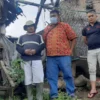 Yudha Puja Turnawan Ketua DPC PDI Perjuangan Garut bersama pengurus menyalurkan bantuan bahan bangunan untuk gotong royong membangun rumah guru ngaji yang roboh di Kampung Cinangsi, Desa Mekarsari Kecamatan Karangpawitan