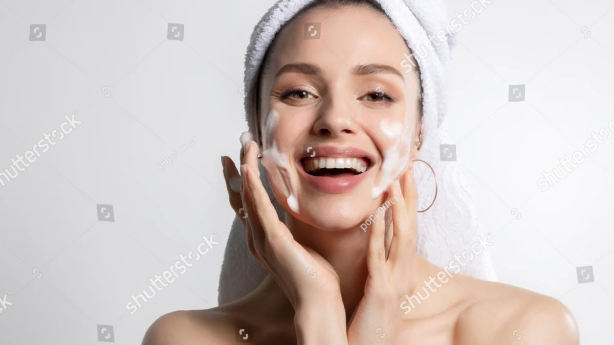 foto urutas skincare yang baik dan benar (foto sutterstock)