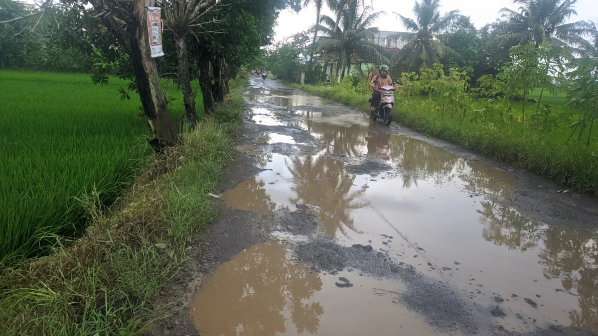 Sering Meluap Saat Hujan, Jembatan Sukamelang Harus Segera Diperbaiki