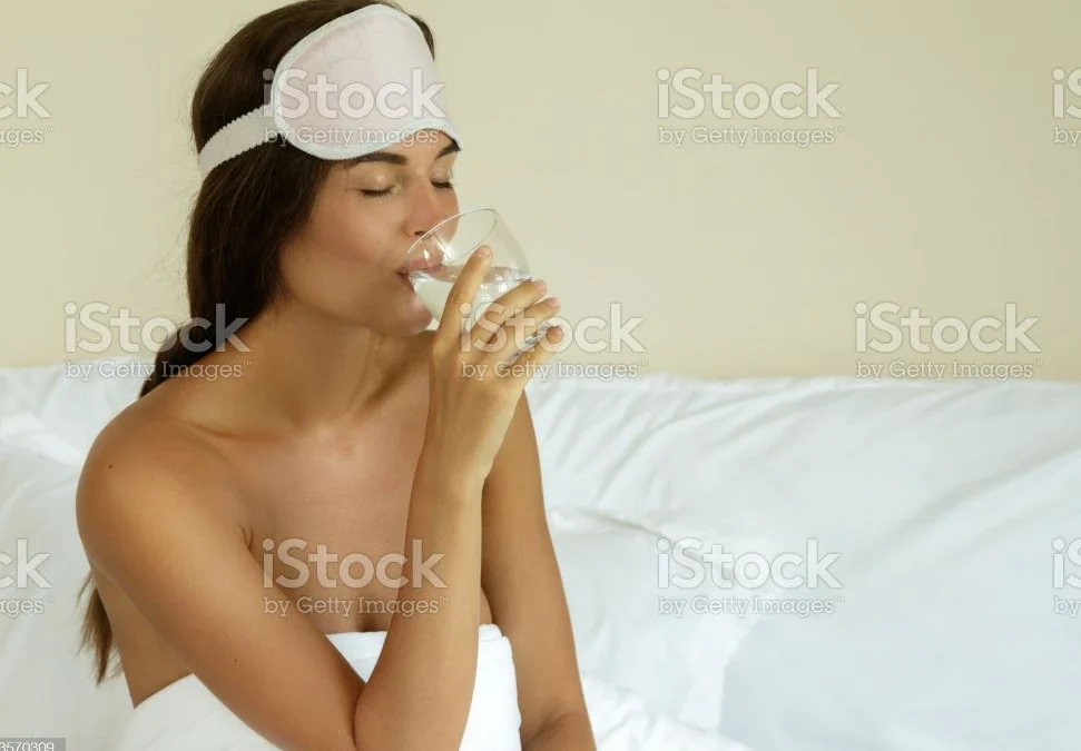 Harus Tahu! Berikut ini Manfaat Minum Air Putih Setelah Bangun Tidur (www.istockphoto.com)