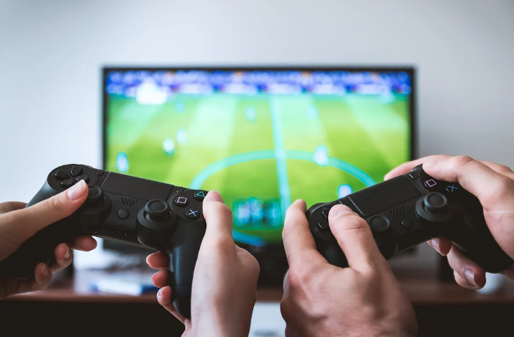 4 Rekomendasi Game yang Bisa Menghasilkan Uang Dengan Cepat (photo pexels)