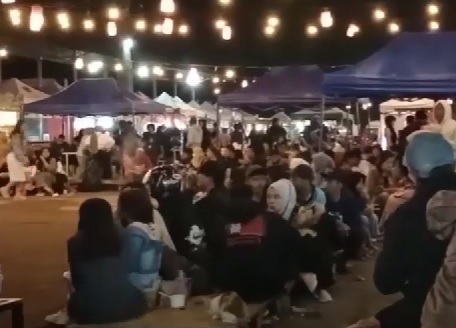 ini wisata kuliner malam kerkof garut