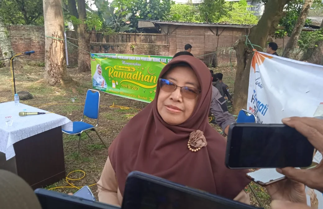 Kepala Dinas Pekerjaan Umum Penataan Ruang (PUPR) Kabupaten Garut, Hj. Luna Avriantini