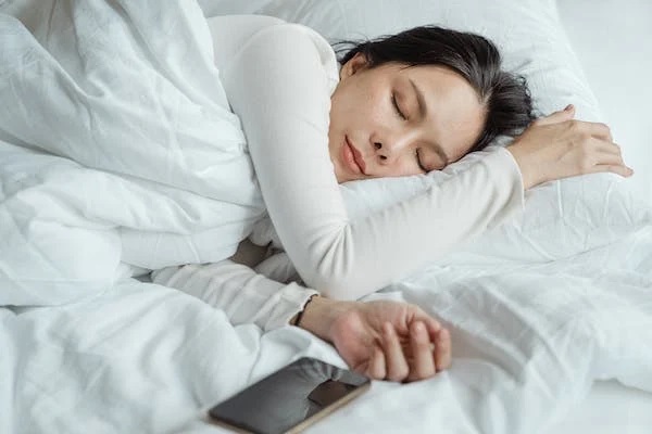 Fakta Dibalik Posisi Tidur, Kalian Harus Tahu! (foto pexels)