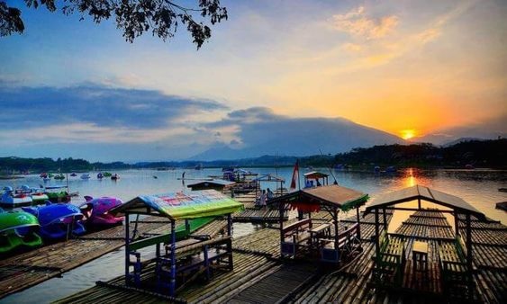 Destinasi Wisata Di Garut Cocok Untuk Libur Lebaran Bareng Keluarga (foto pinterest)