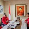 Wali Kota Surakarta Gibran Rakabuming Raka memenuhi panggilan Sekjen PDI Perjuangan Hasto Kristiyanto di Jakarta, Senin (22/5/2023).-PDI Perjuangan-PDI Perjuangan