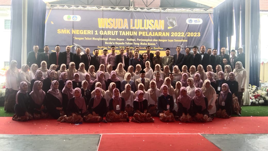 Wisuda angkatan 2022/2023 SMKN 1 Garut