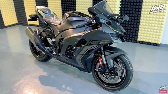 Garang Parah! New Kawasaki Ninja ZX-10R 2023 Resmi Diluncurkan Dengan Harga Rp297 Jutaan