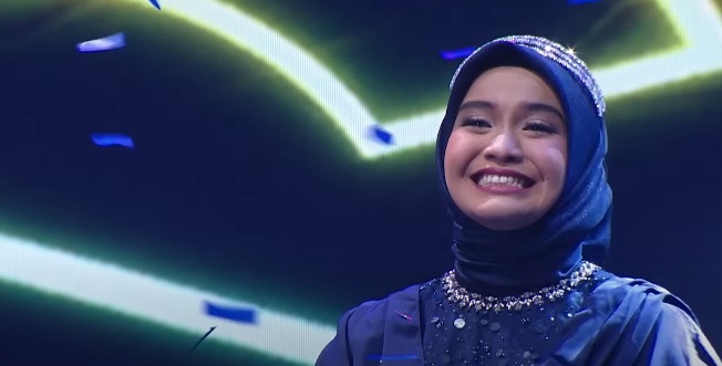 Salma Wanita Berhijab Asal Probolinggo Juara Di Indonesia Idol 2023