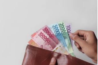 Cara Dapatkan Saldo DANA Gratis Dari Aplikasi Top Rich Langsung Cair