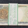 WOW! Uang Kertas Kuno Rp500 Tahun 1992 Kini Laku Hingga Ratusan Juta Rupiah