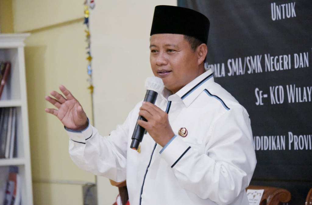 Uu Ruzhanul Ulum Wagub Jabar