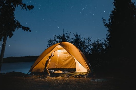Destinasi Wisata Berkemah Tanpa Ribet Di Bandung, Yuk Liburan! (foto instagram)