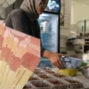 Ibu Cerdas! Dapatkan Penghasilan Rp3 Juta Perhari Hanya Di Dapur Saja Dengan Ide Bisnis Ini