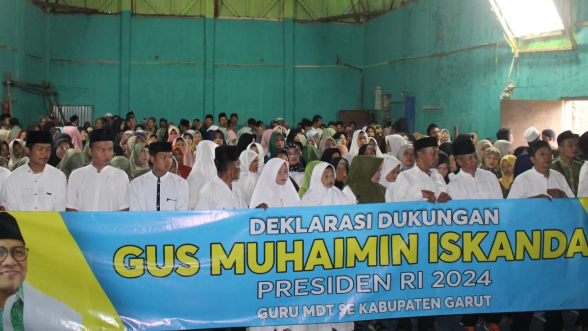 Ratusan Guru MDT di Garut Deklarasikan Dukungan terhadap Gus Imin Nyapres di 2024