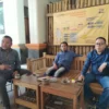 Bawaslu kabupaten Garut memberikan keterangan mengenai temuan Ketua Panwascam merangkap PPPK