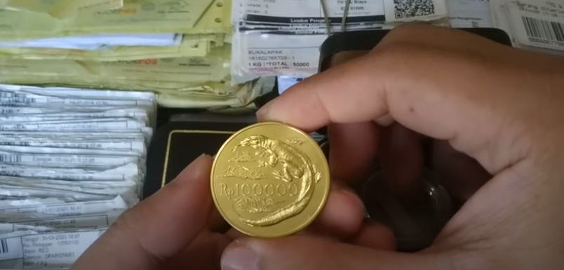 Uang Koin Rp 100000 Gambar Komodo Mengandung Emas 33.4 Gram? Simak Penjelasanya Disini!