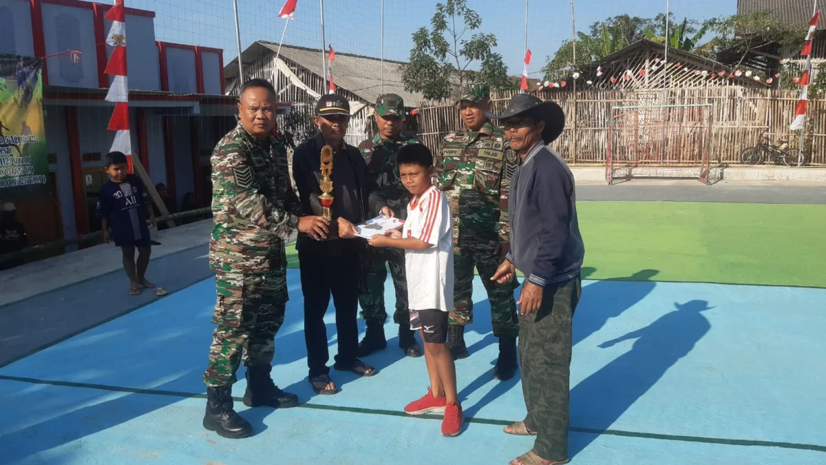 Meriahnya Turnamen Mini Soccer Danramil Samarang Cup dalam Rangka HUT RI ke-78