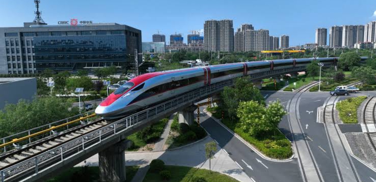 Cek Tarif Tiket Kereta Cepat Jakarta-Bandung Tak Disubsidi