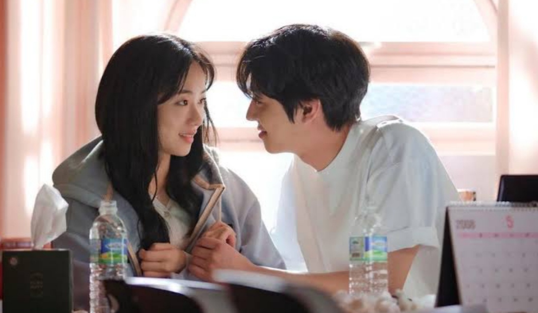 Spoiler Drama Korea A Time Called You, Kisah Perjalanan Ke Masa Lalu