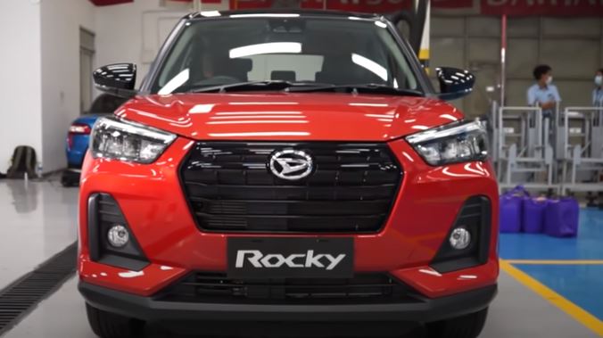 Mobil Termurah 2023, Daihatsu Rocky Selain Murah Tapi Mempunyai Fitur yang Sporty