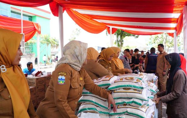 Pemdakab Garut Gelar Pangan Murah Agar Meringankan Masyarakat Kurang Mampu