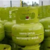 HOT NEWS! Per 1 Januari 2024 Beli Gas LPG 3 kg Wajib Bawa KTP