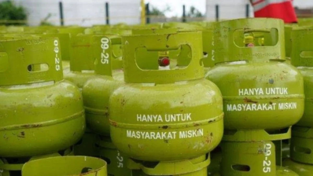 HOT NEWS! Per 1 Januari 2024 Beli Gas LPG 3 kg Wajib Bawa KTP