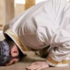 9 Tips Ampuh Rajin Sholat, Salah Satunya Mengingat Kematian