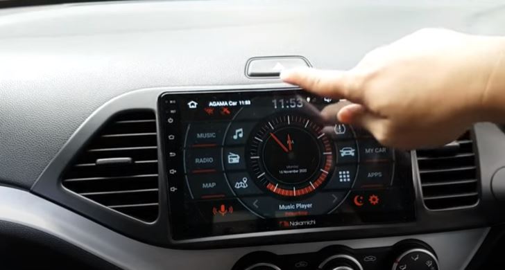 Ini Asli Nih, Tips Memaksimalkan Head Unit Selama Lagi di Perjalanan