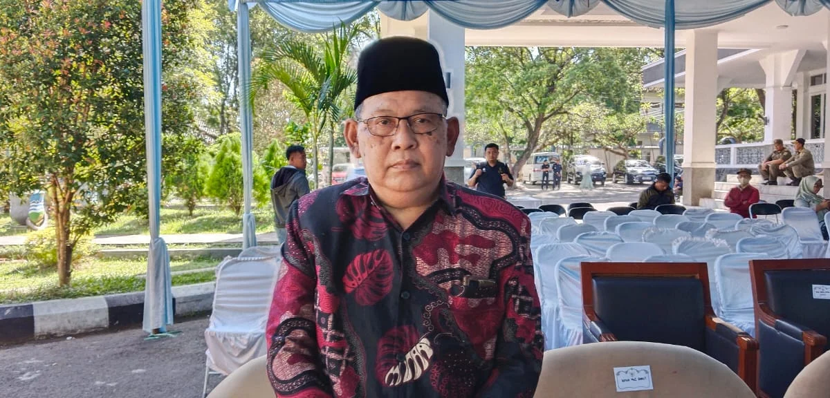 Ketua MUI Kabupaten Garut, Kh. Sirojul Munir (Ceng Munir), di Halaman Pendopo, Kamis 14 Desember 2023.