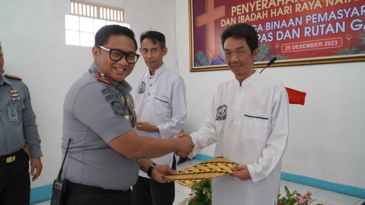 Warga Binaan Beragama Nasrani di Garut Terima Remisi Khusus Natal 2023